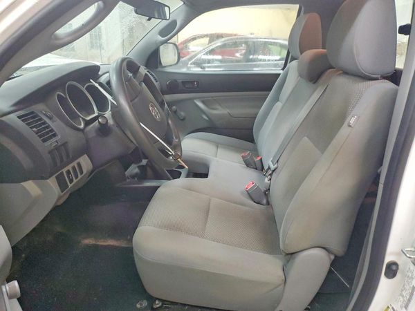 2012 TOYOTA TACOMA