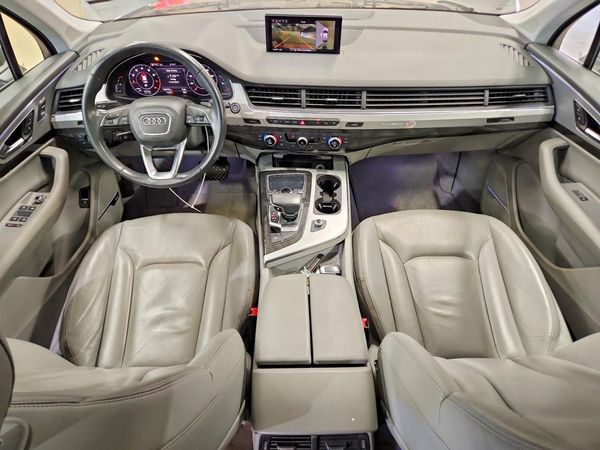 2019 AUDI Q7