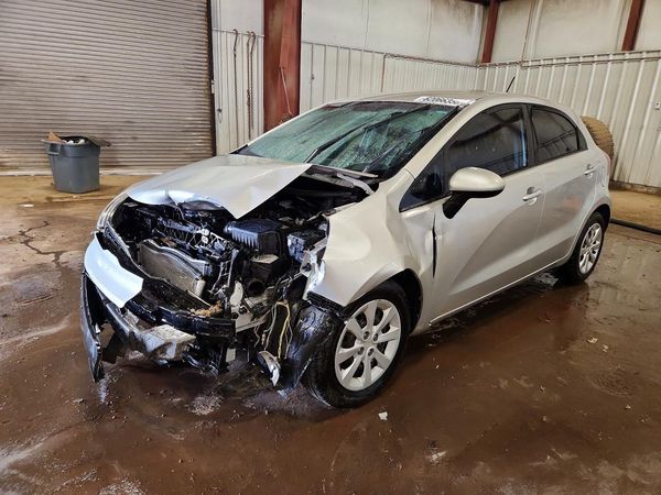 2015 KIA RIO GL - Middle-low