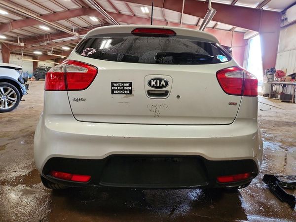 2015 KIA RIO GL - Middle-low