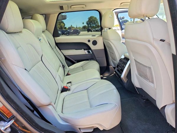2015 LAND ROVER RANGEROVER HSE