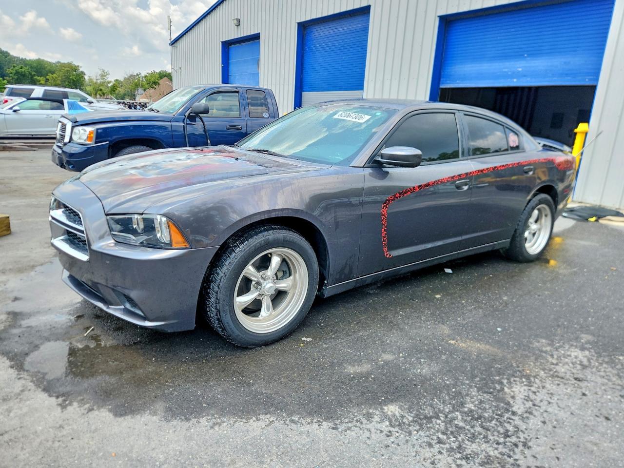2013 DODGE CHARGER SE