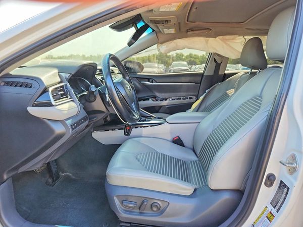 2018 TOYOTA CAMRY L/LE/SE/XLE — DENT