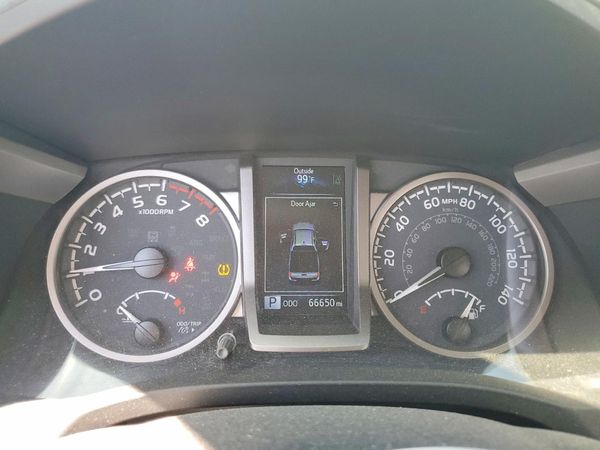 2023 TOYOTA TACOMA SR5