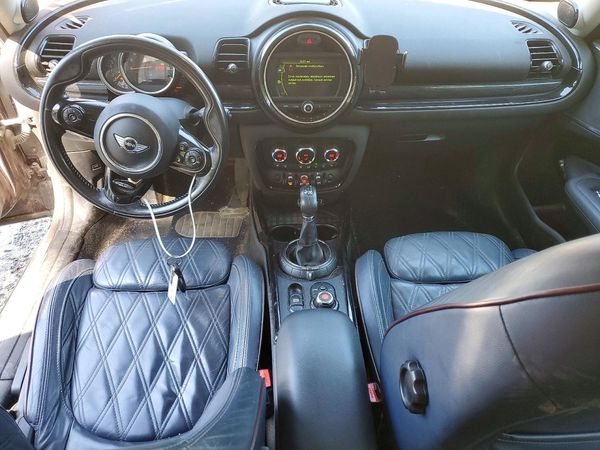 2017 MINI COOPER