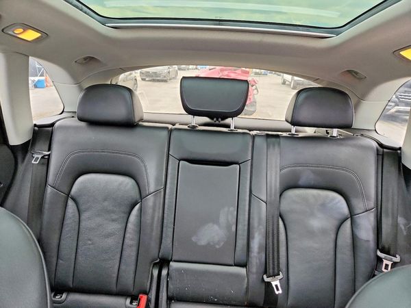 2016 AUDI Q5 quattro Premium Plus