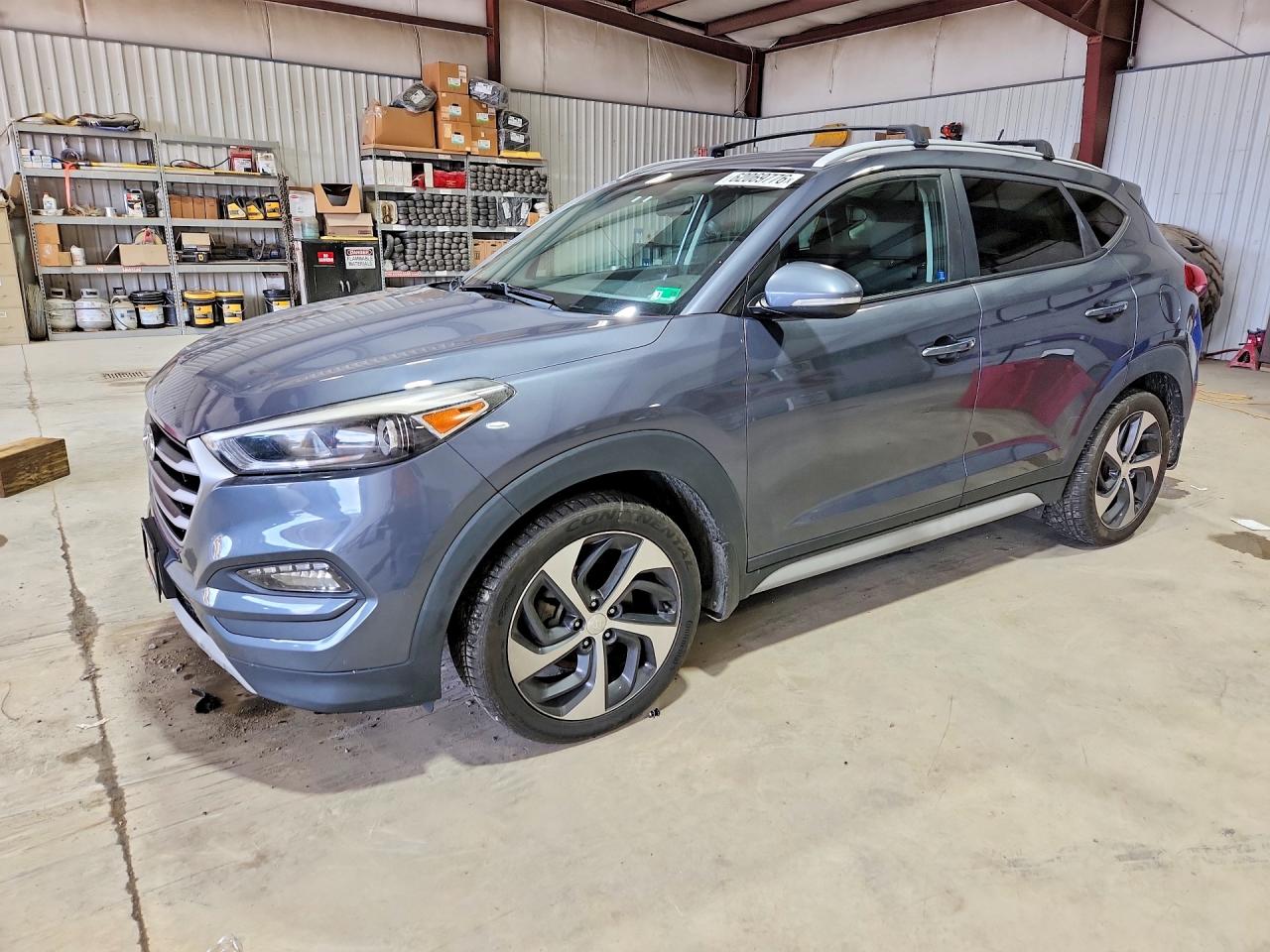 2017 HYUNDAI TUCSON