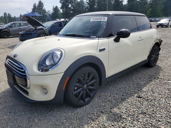 2015 MINI COOPER