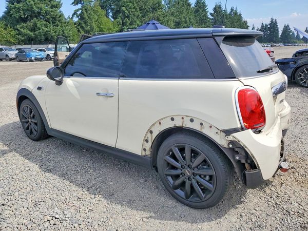 2015 MINI COOPER