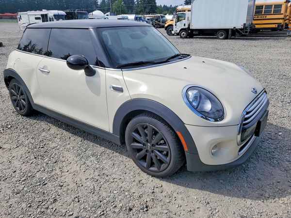 2015 MINI COOPER