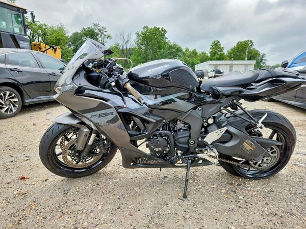 2026 KAWASAKI ZX636