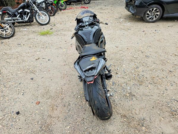 2026 KAWASAKI ZX636
