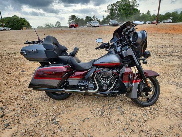 2019 HARLEY-DAVIDSON FLSE