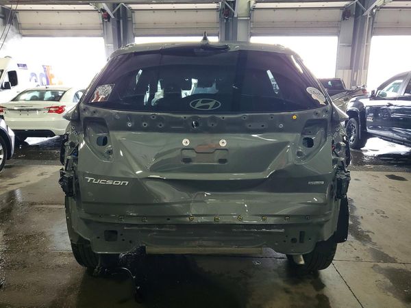 2026 HYUNDAI TUCSON SEL, SEL Plus