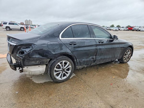 2016 MERCEDES-BENZ C