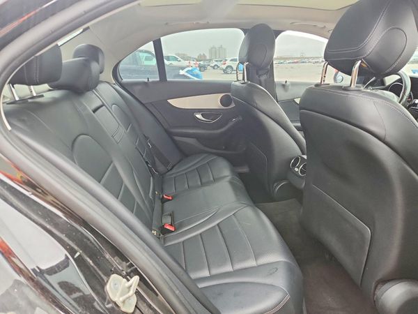 2016 MERCEDES-BENZ C