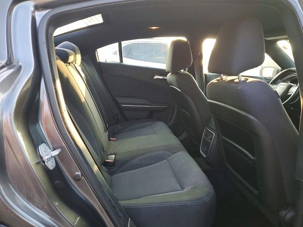 2016 DODGE CHARGER SE