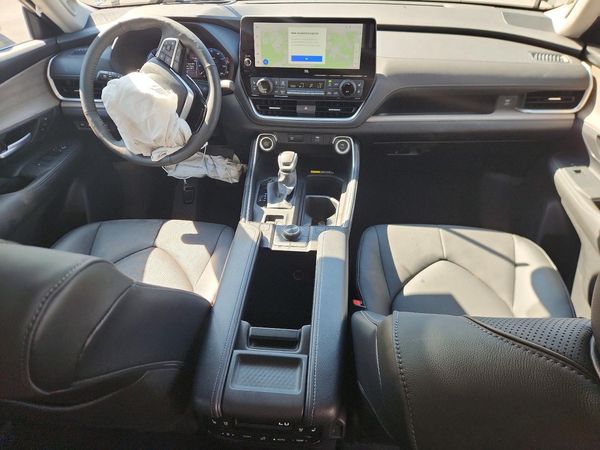 2026 TOYOTA GRAND HIGHLANDER