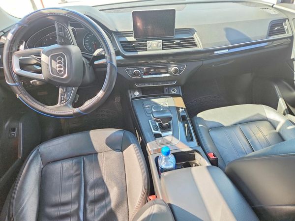 2020 AUDI Q5