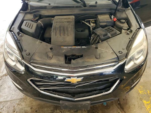 2016 CHEVROLET EQUINOX LT — Engine bay