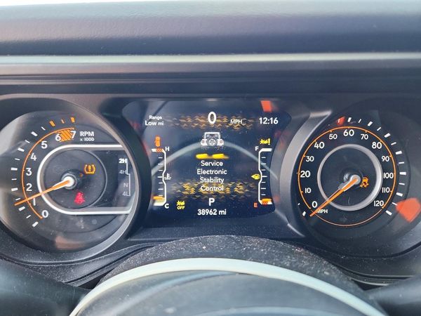 2024 JEEP WRANGLER