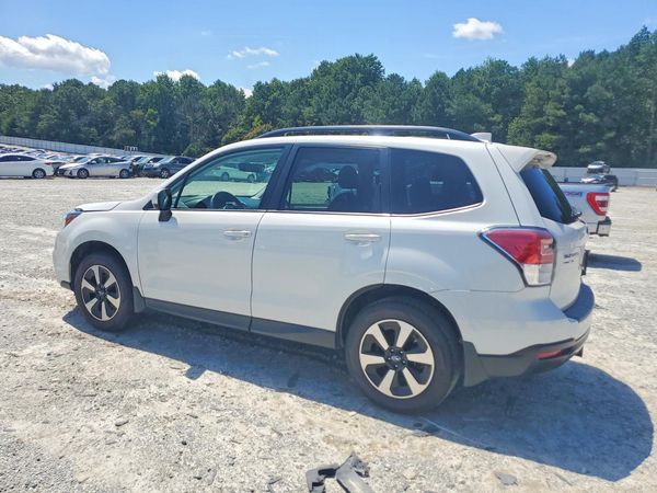 2018 SUBARU FORESTER Premium+ES