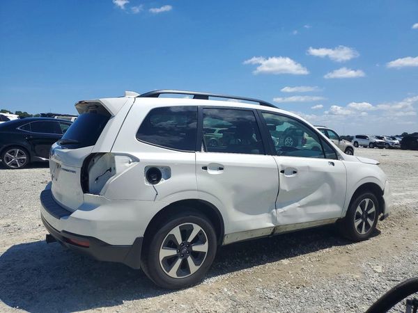 2018 SUBARU FORESTER Premium+ES