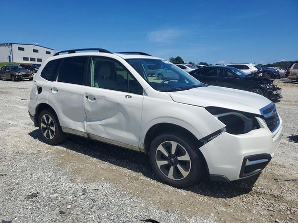 2018 SUBARU FORESTER Premium+ES