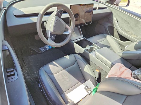 2025 TESLA MODEL 3 — CKPT