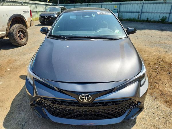 2026 TOYOTA COROLLA HA SE