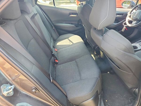 2026 TOYOTA COROLLA HA SE