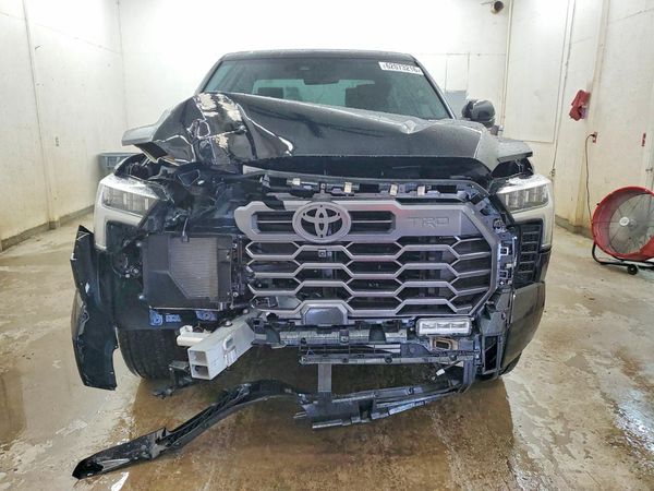2026 TOYOTA TUNDRA