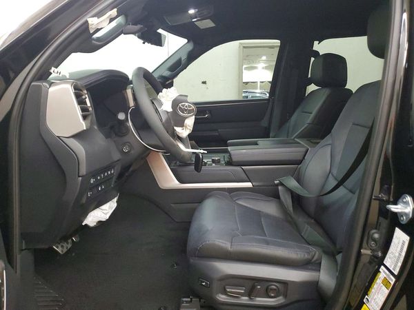 2026 TOYOTA TUNDRA