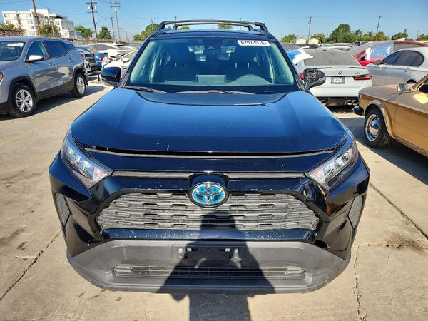 2024 TOYOTA RAV4 LE