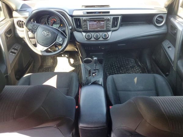 2015 TOYOTA RAV4 LE (X Grade)
