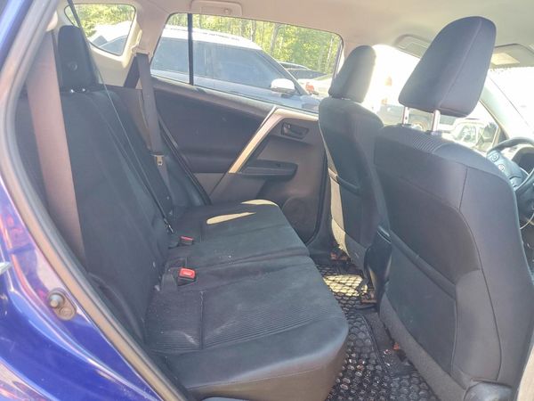 2015 TOYOTA RAV4 LE (X Grade)