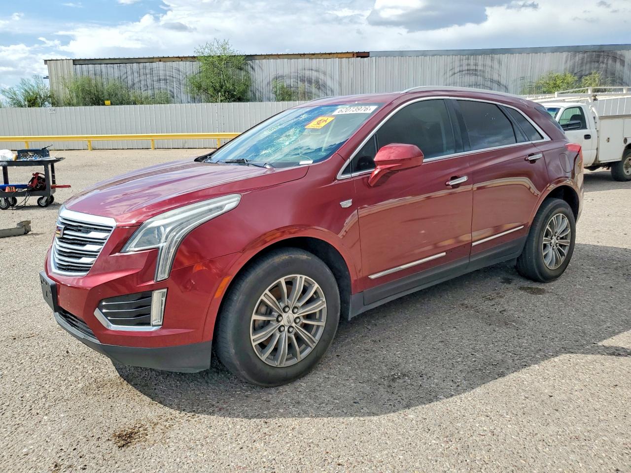 2017 CADILLAC XT5