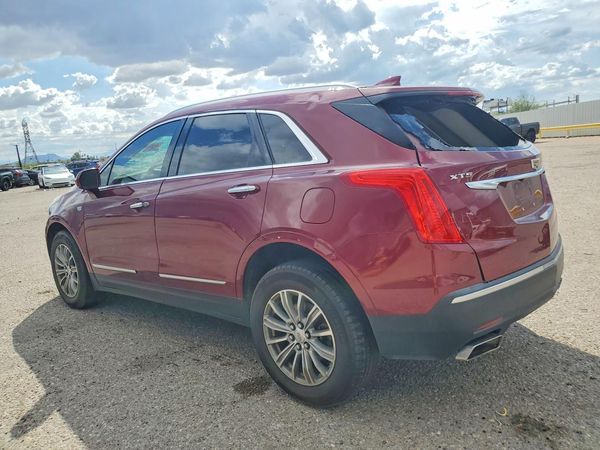 2017 CADILLAC XT5