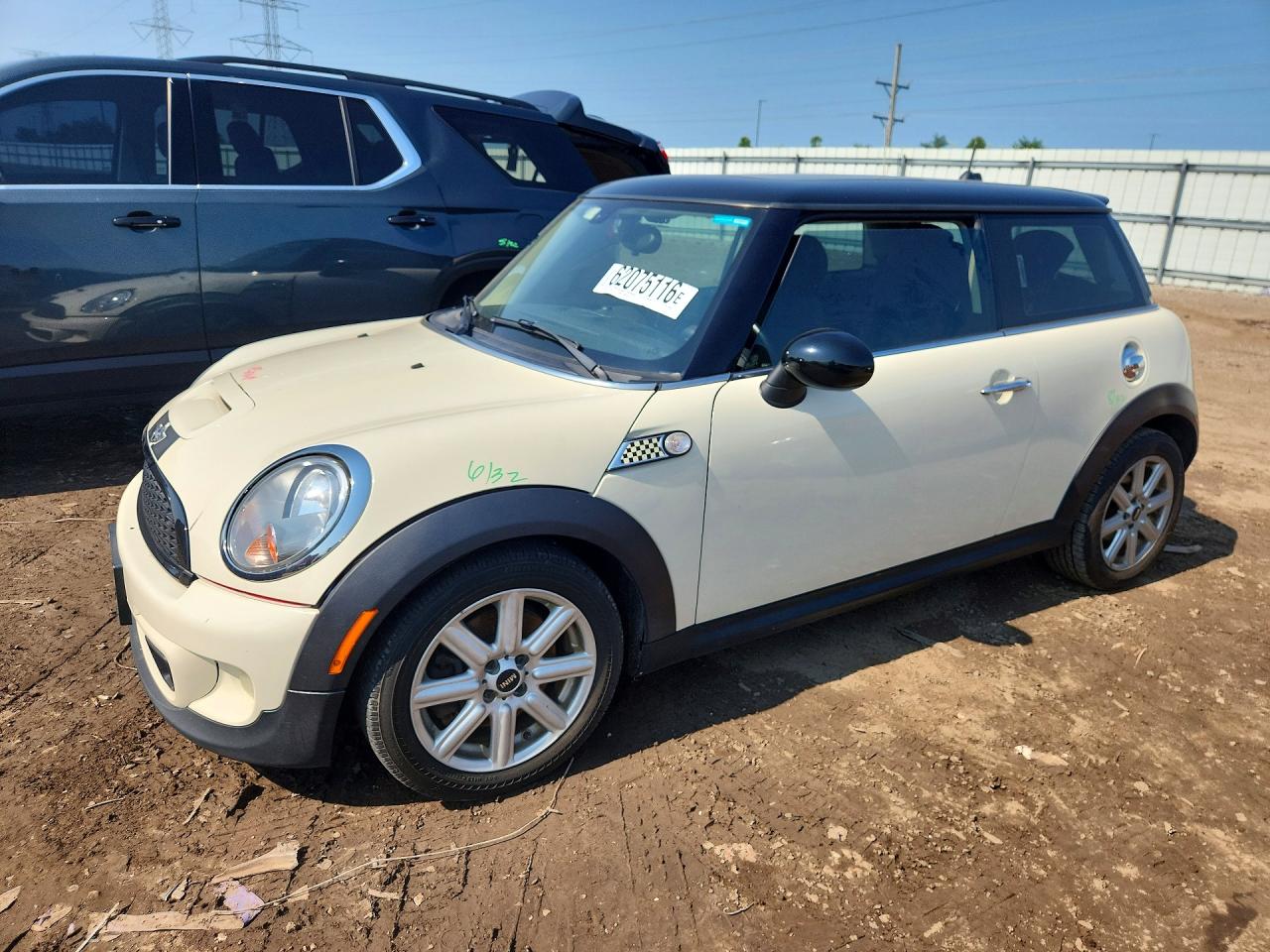 2013 MINI COOPER