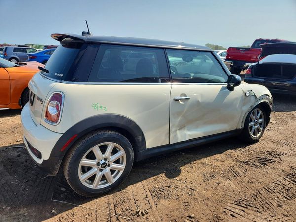 2013 MINI COOPER