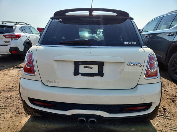 2013 MINI COOPER