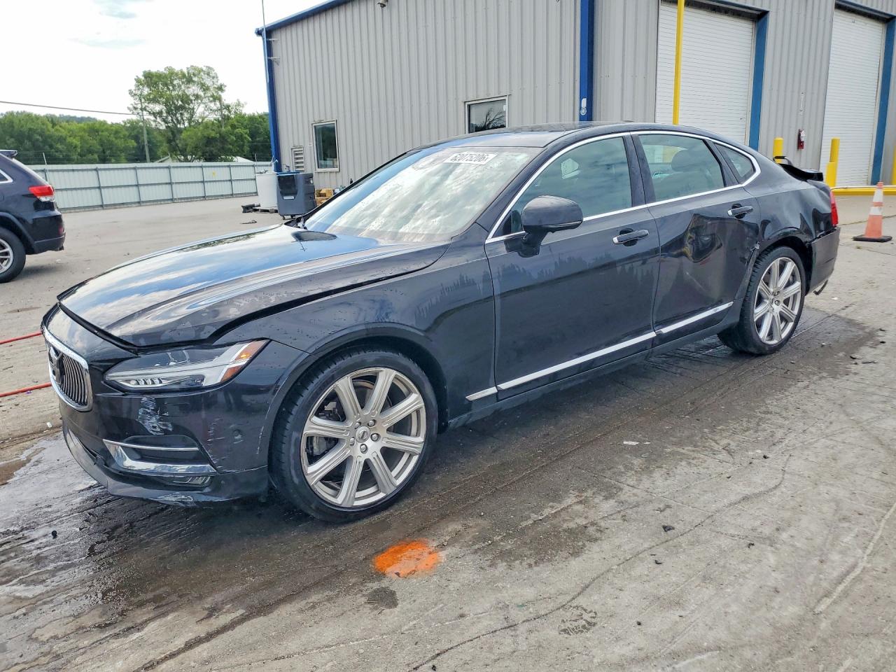 2017 VOLVO S90 Inscription