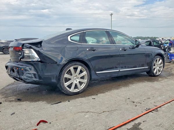 2017 VOLVO S90 Inscription