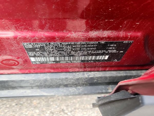 2021 TOYOTA RAV4 LE