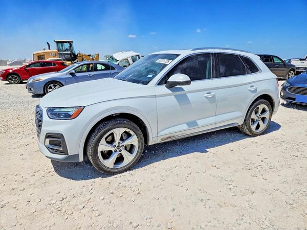 2021 AUDI Q5 quattro Premium Plus