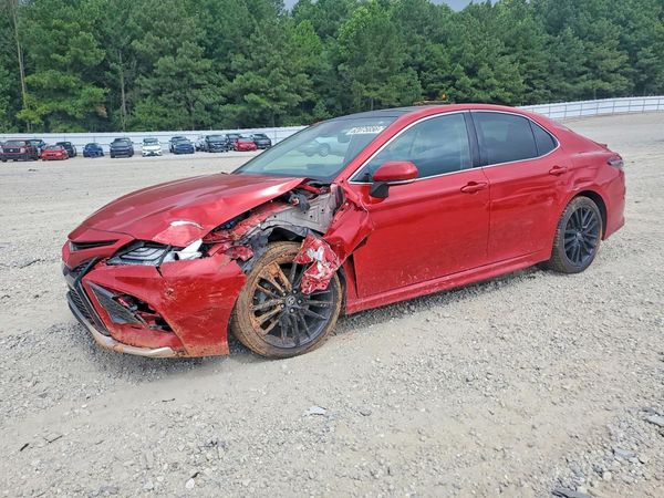 2021 TOYOTA CAMRY