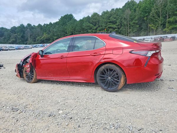 2021 TOYOTA CAMRY