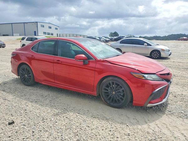 2021 TOYOTA CAMRY