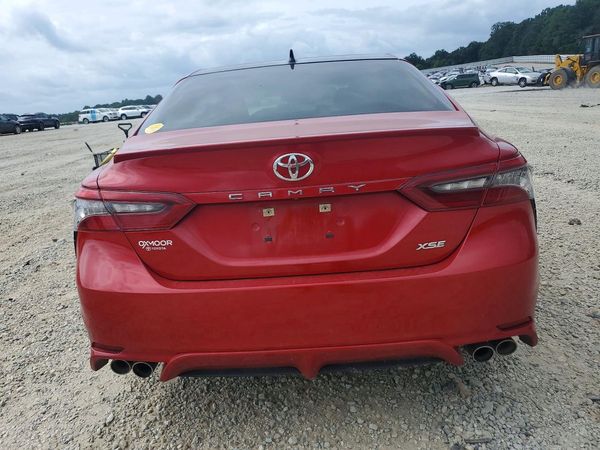 2021 TOYOTA CAMRY