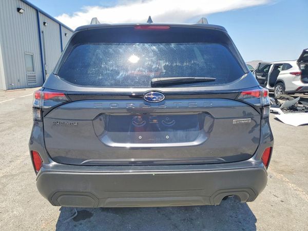 2025 SUBARU FORESTER Premium